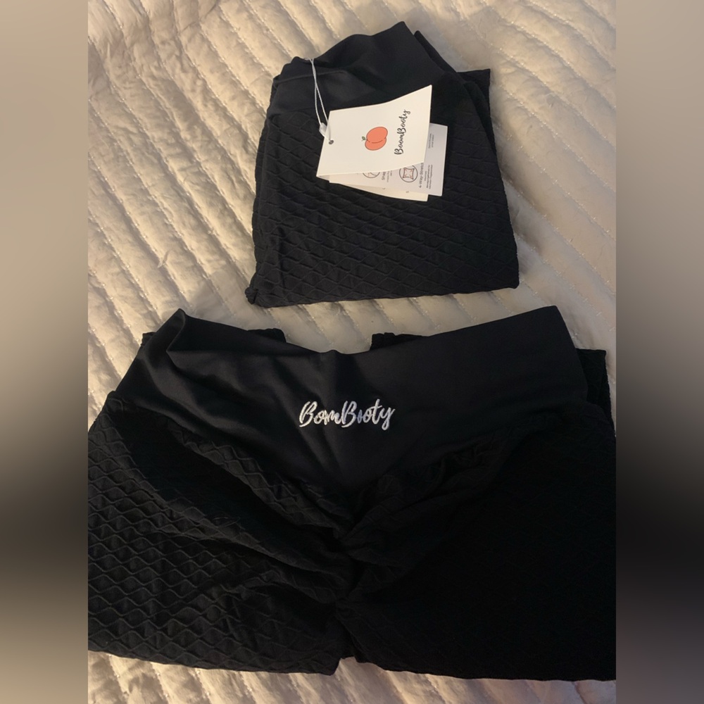 Full length textured leggings